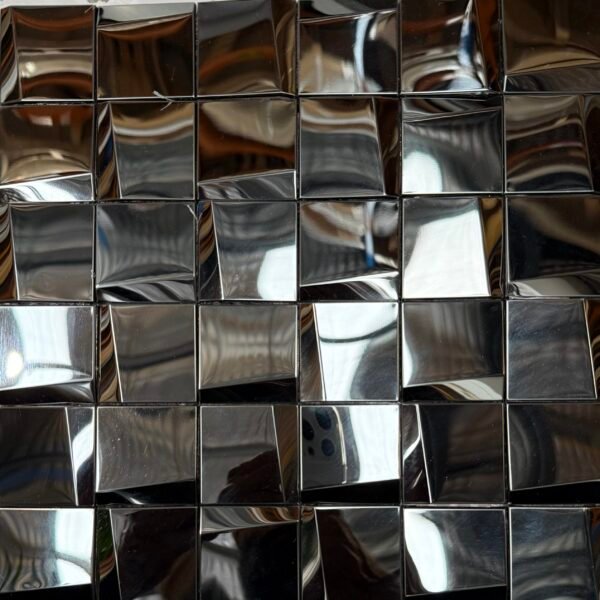 300*300 BRASS MOSAIC TILE UHD-2210