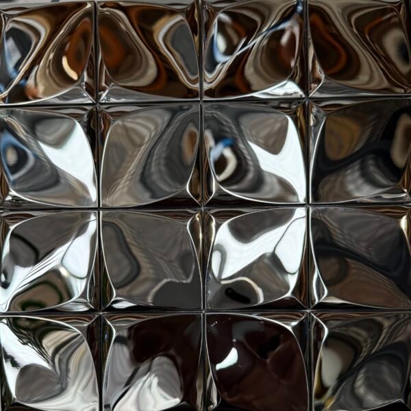 300*300 BRASS MOSAIC TILE UHD-2209